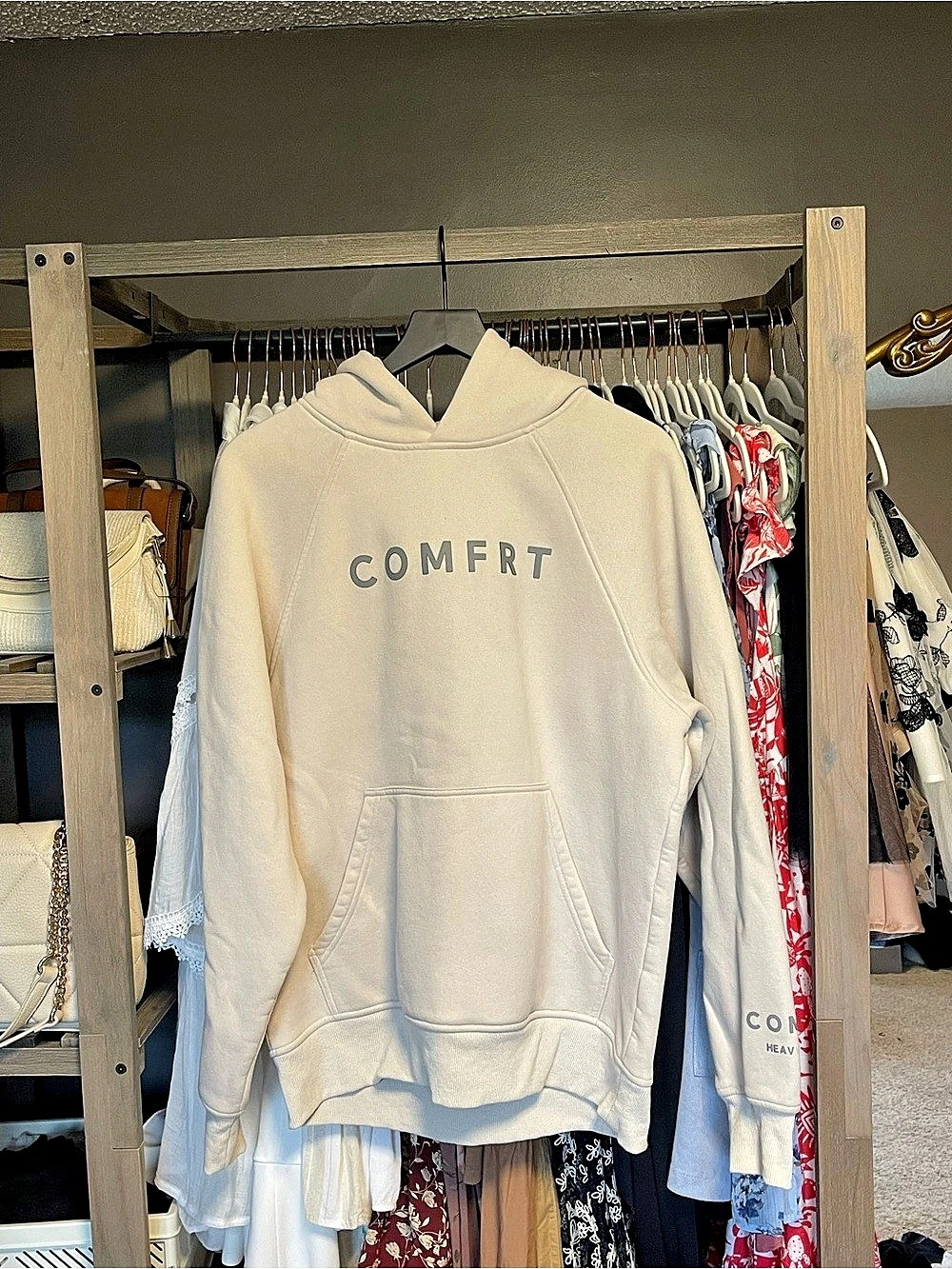 Comfrt Signature Hoodie in Cream Medium